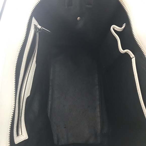Traded White Celine luggage handbag - Picture 3 of 8